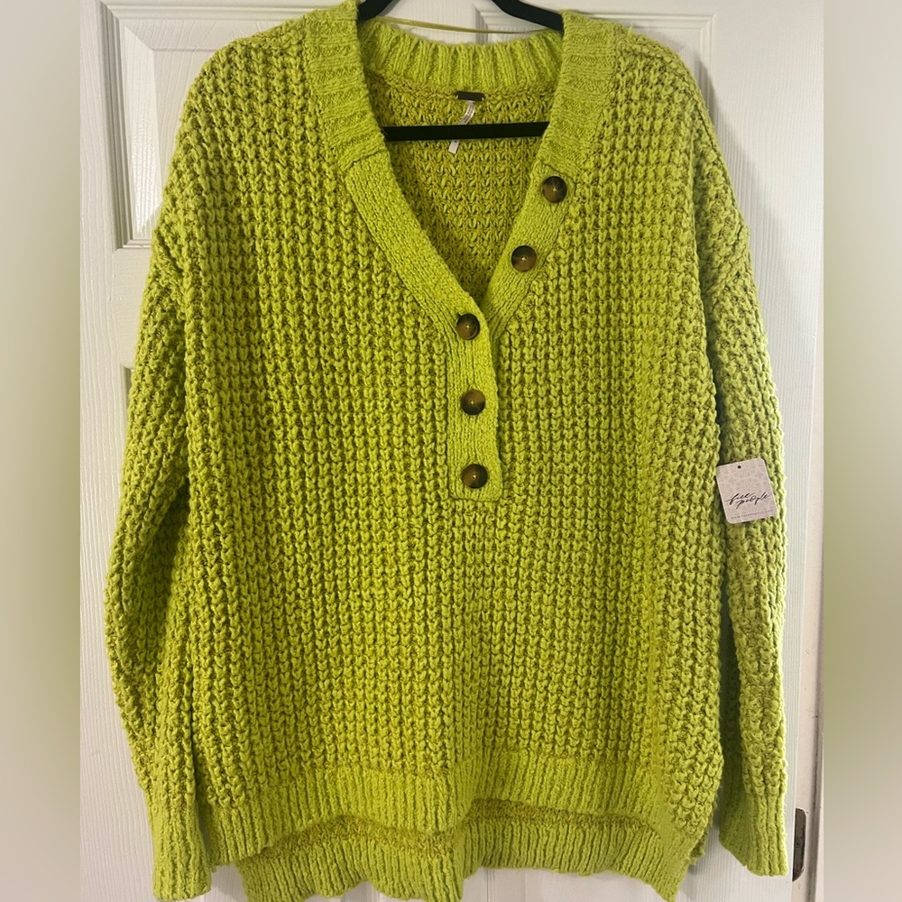 NWT FREE PEOPLE oversized green knit henley